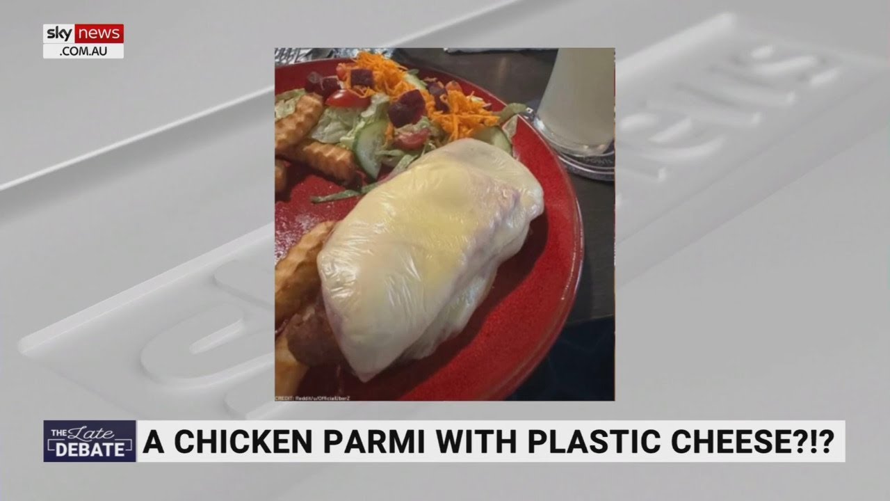 'Disgusting&rsquo;: Caleb Bond slams Aussie pub for putting plastic cheese on chicken parmi