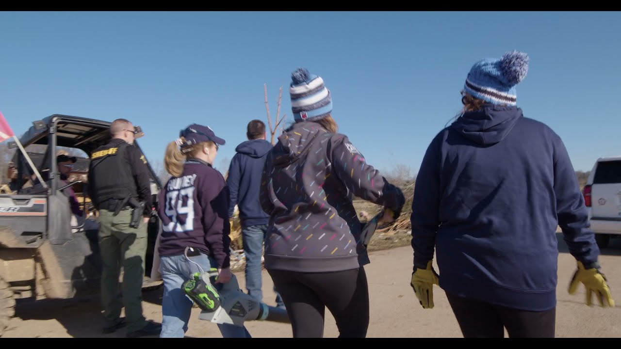 Bowling Green, Kentucky Tornado Cleanup | Community