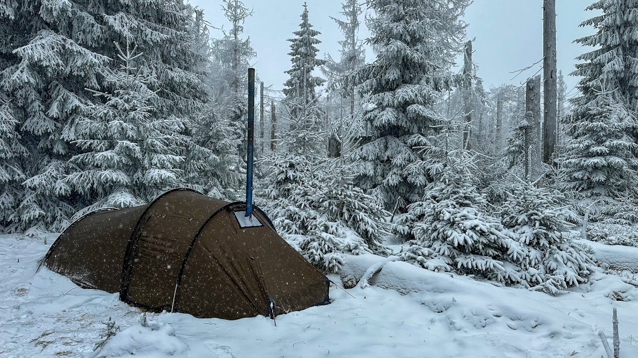 Зимняя одиночная ночевка в жаркой палатке при -10°.