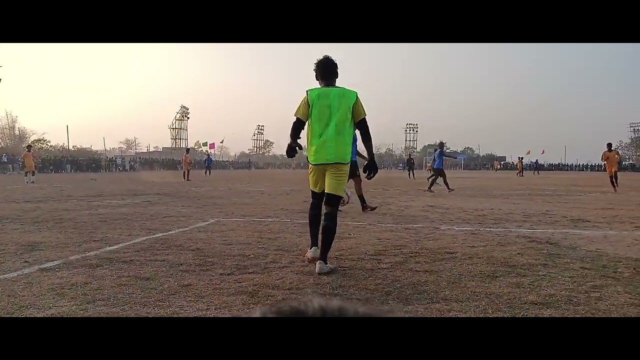 5 Januari ka football match chari hujir ka 