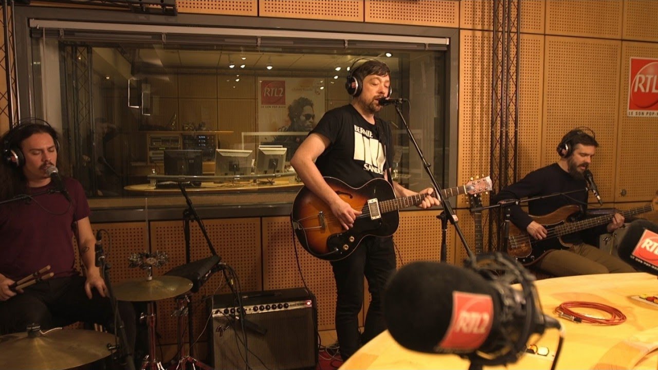 H-BURNS - Pale blue eyes - RTL2 Pop Rock Session