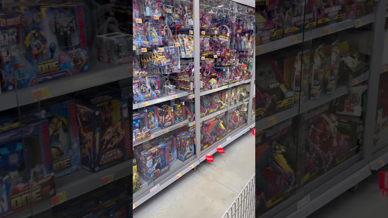 Walmart Sucks #walmart #toys #actionfigures #marvellegends