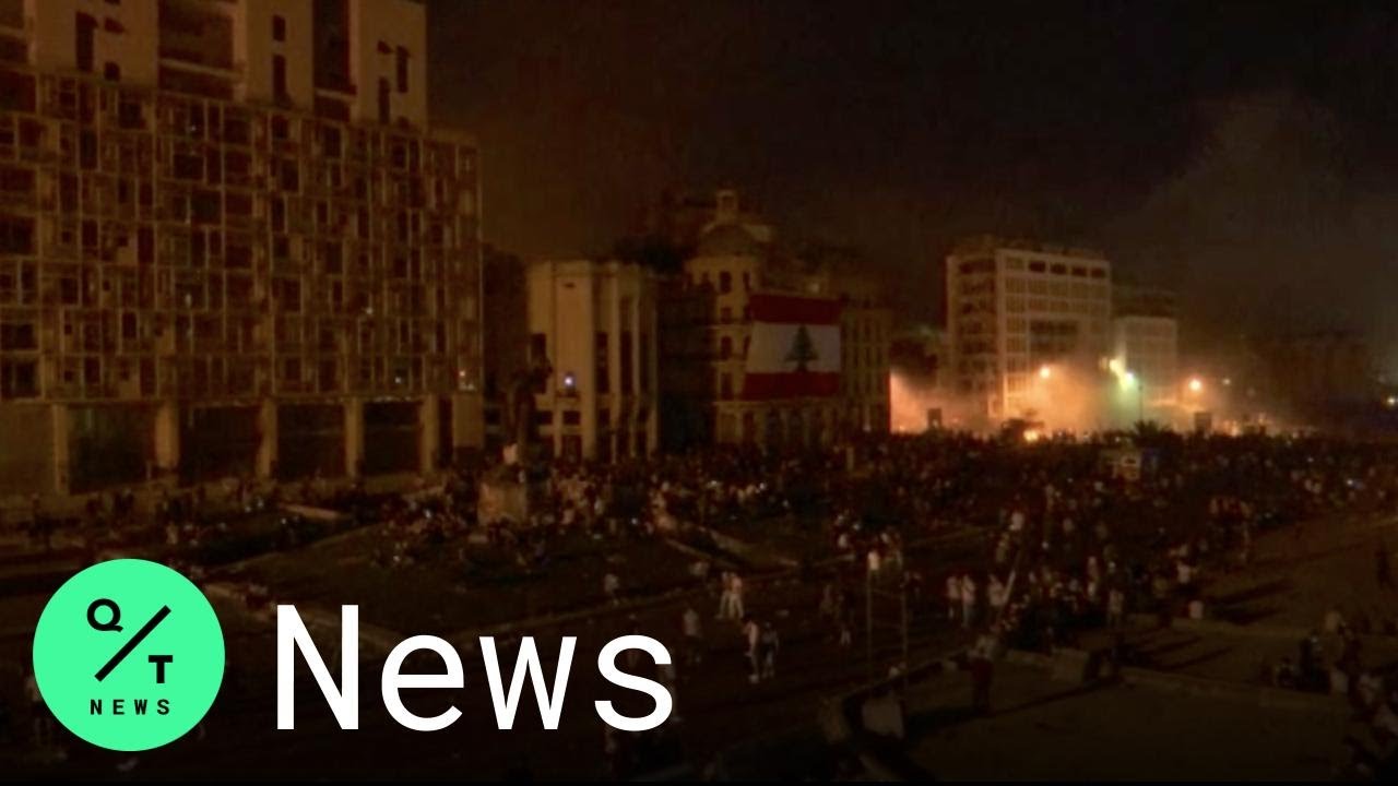 Lebanese Protesters Storm Foreign Ministry in Beirut