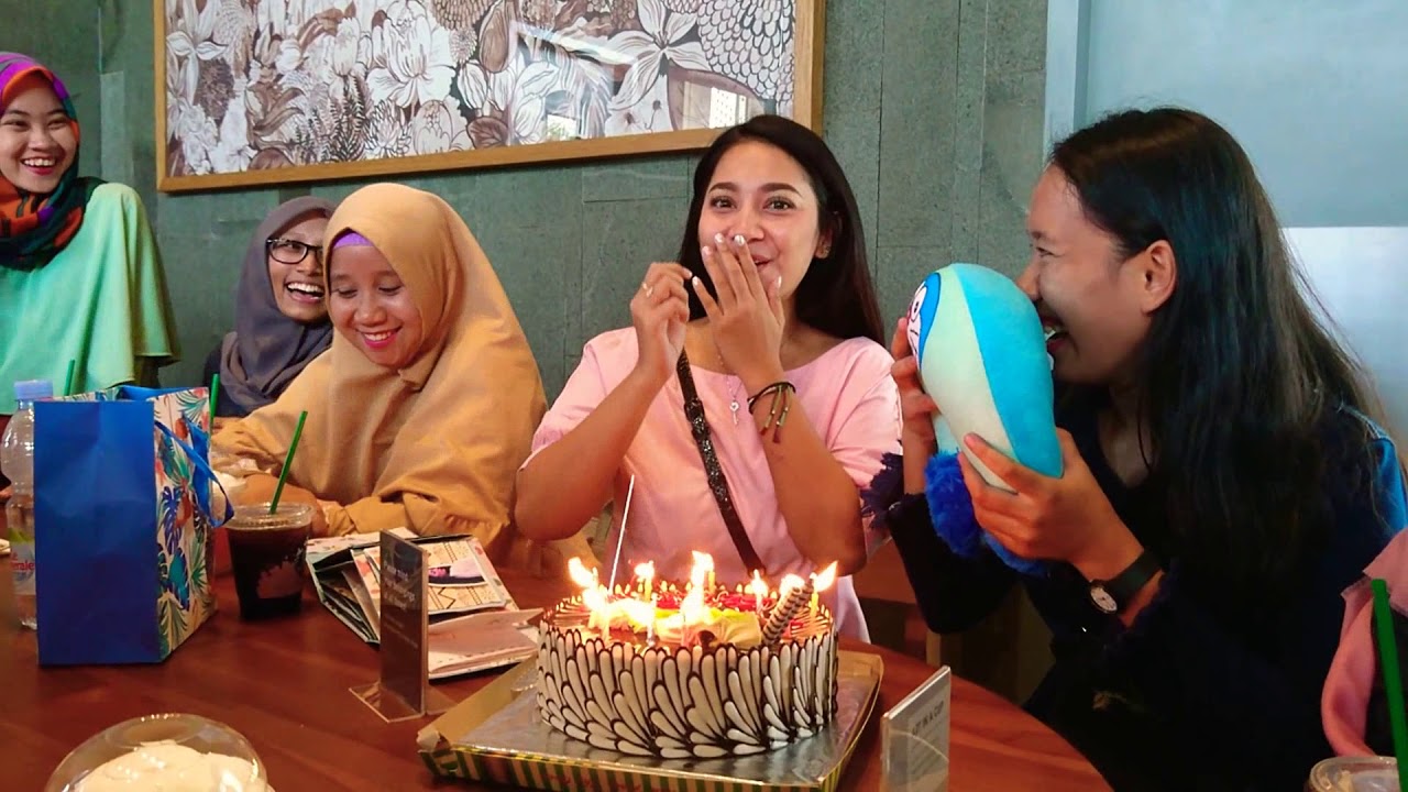 Ulang tahun dinda kirana