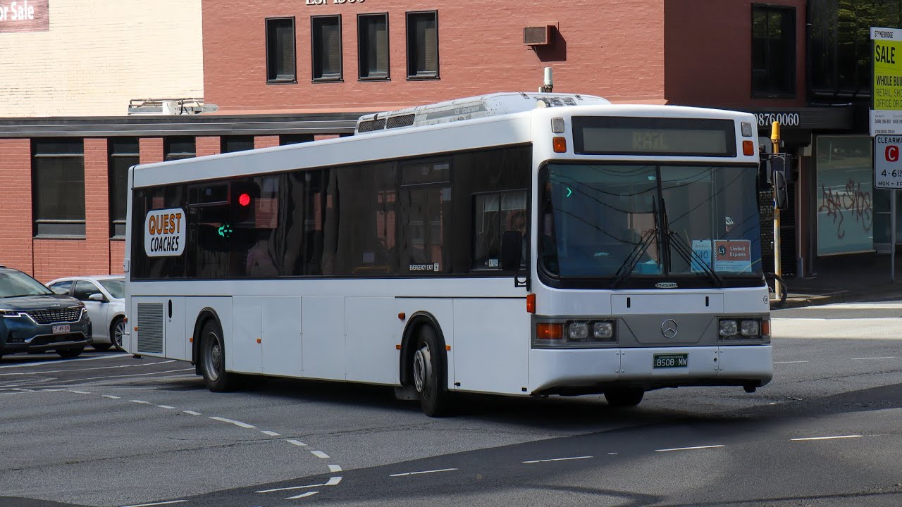 Quest Bus 18 Mercedes Benz O405NH, Volgren 