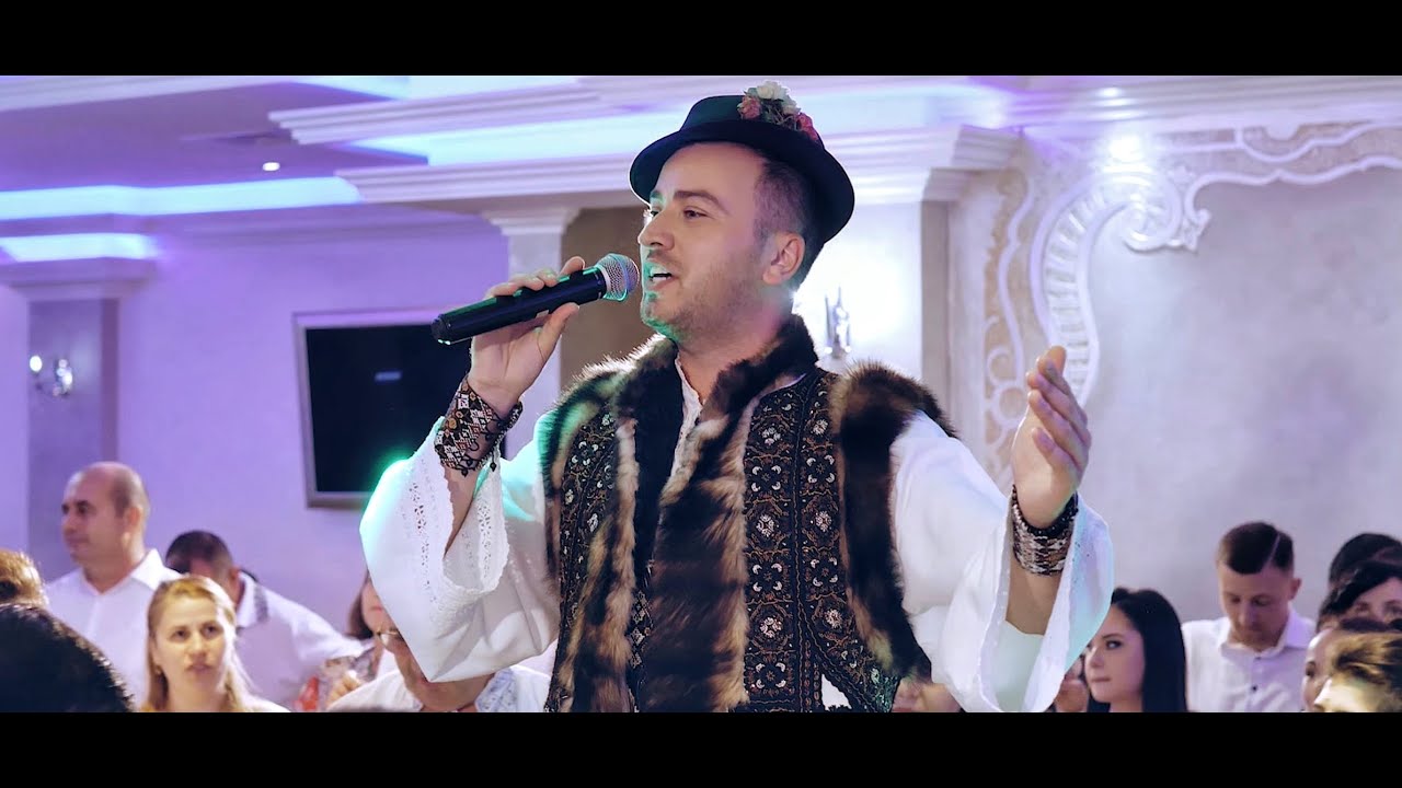 Cantecele lui @AlexandruBradatan  la Pensiunea EDEN - Neamt (super petrecere, super atmosfera)