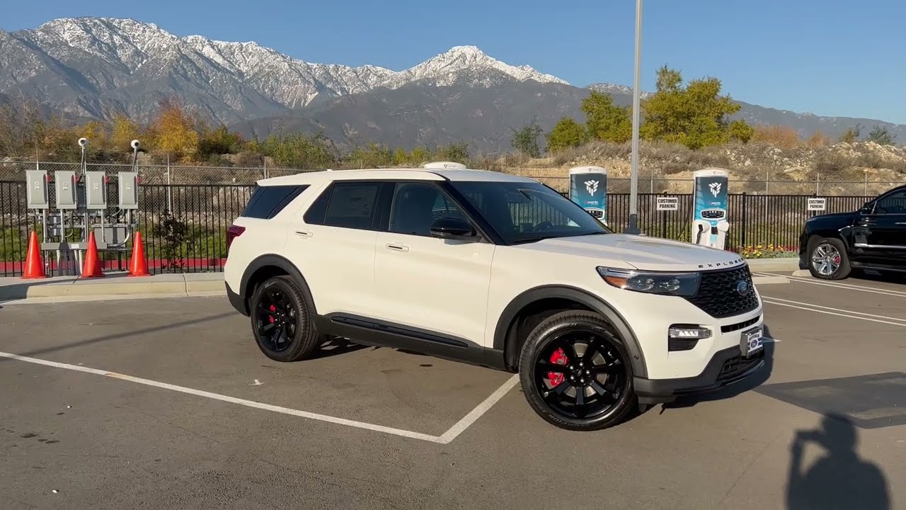 The 2022 Ford Explorer ST has MASSAGE CHAIRS