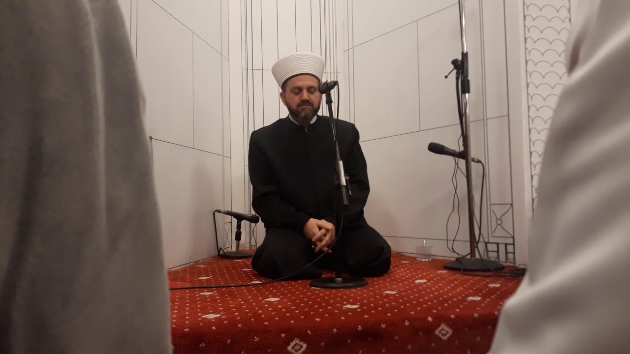 Ferruh Muştuer - Ahzab (69-73) Tahrim (8)