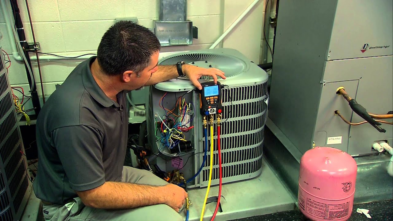 Using a testo 550 Digital Manifold to Charge an AC System