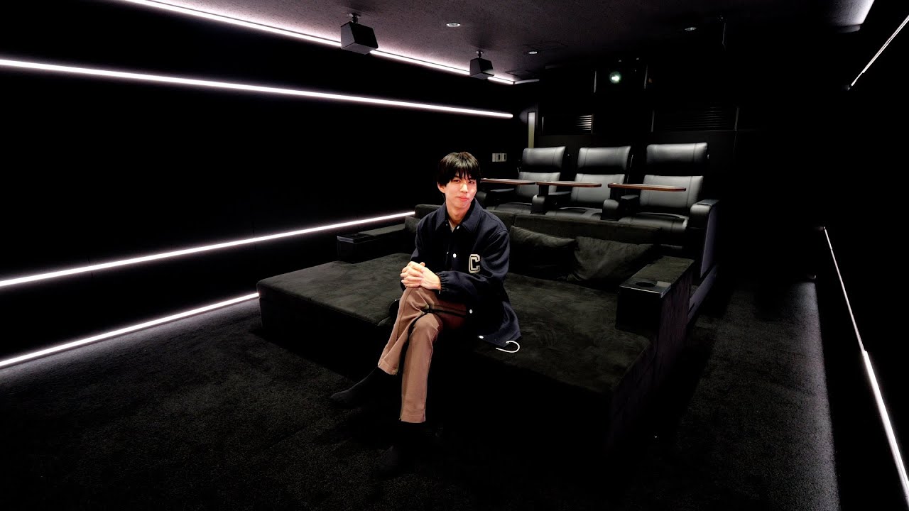 家の中に1億円で映画館を作りました。