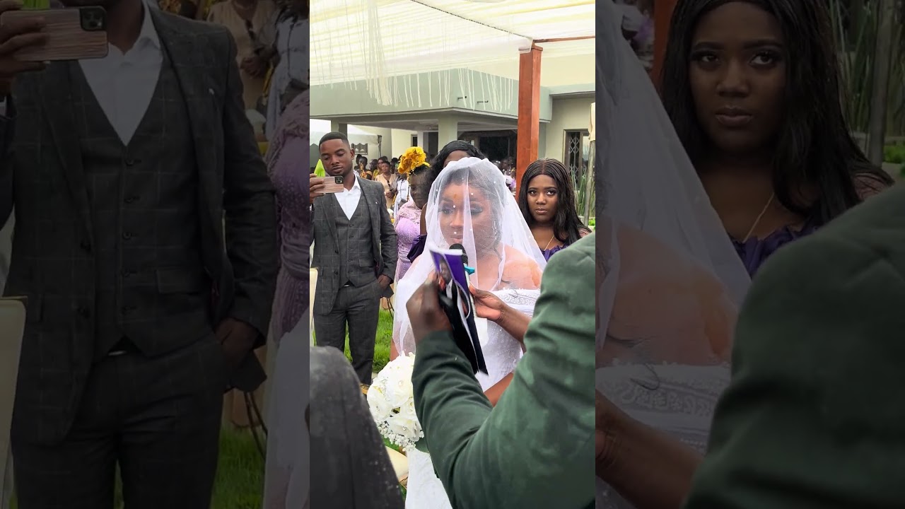 Exchanging vows when it&rsquo;s raining. #trendy #wedding #ghana #bride #trends #ghtrends #ghtrending #luv