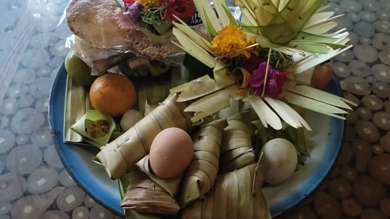 Banten Rahina Tupek Kandang/Tumpek Uye