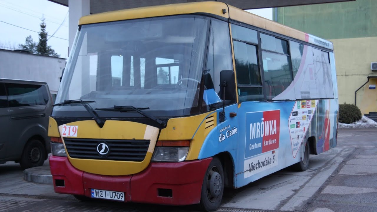 ZKM Ciechanów-Jelcz M081MB 