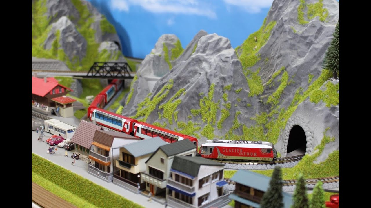 Noch Glacier Express Model Train Layout