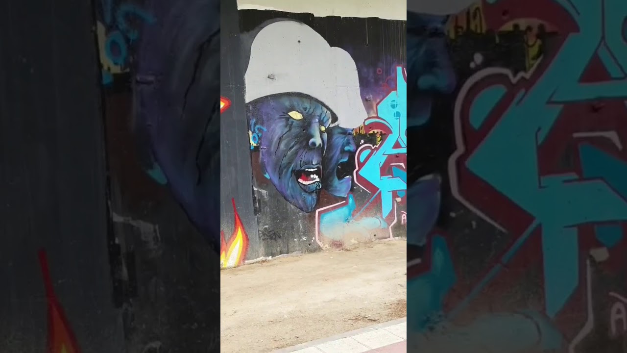 GETAFE MADRID muro zona con graffitis y murales bcnlegends bcnlegendz españa spain graffiti