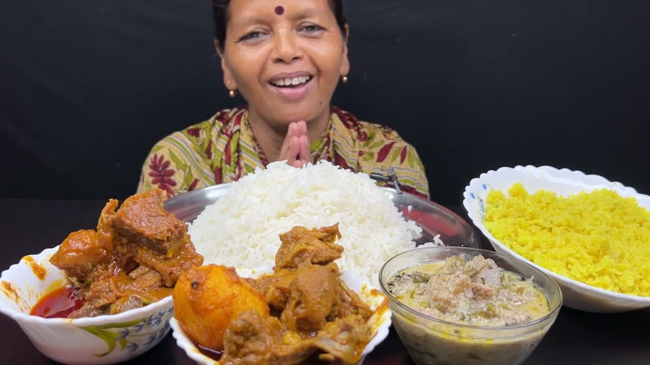 BIGBITES, EATING RICE WITH SPICY CHICKEN KOSHA, BASONTI POLAO, MUTTON KOSHA, SUKTO।।