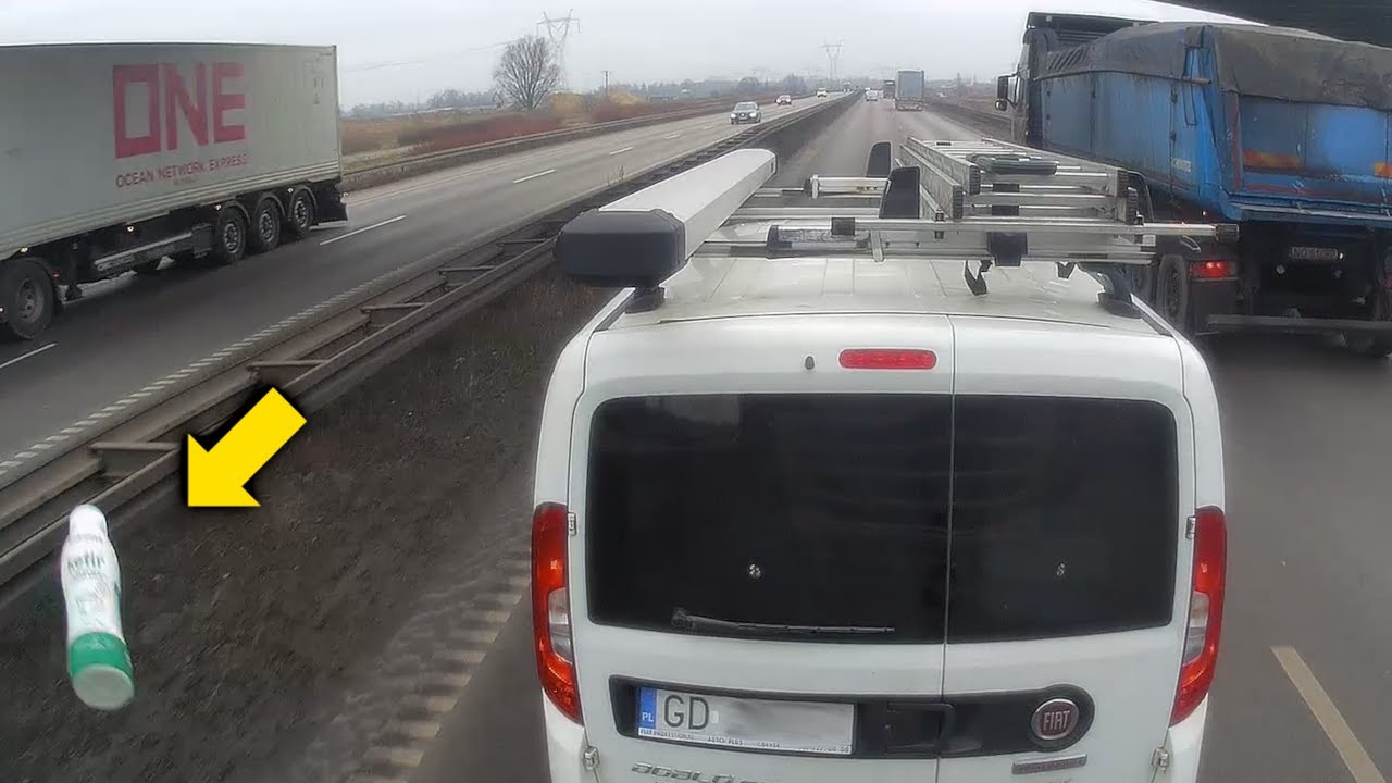 Busiarz tamował ruch, kierowca ciężar&oacute;wki rzucił w niego kefirem.