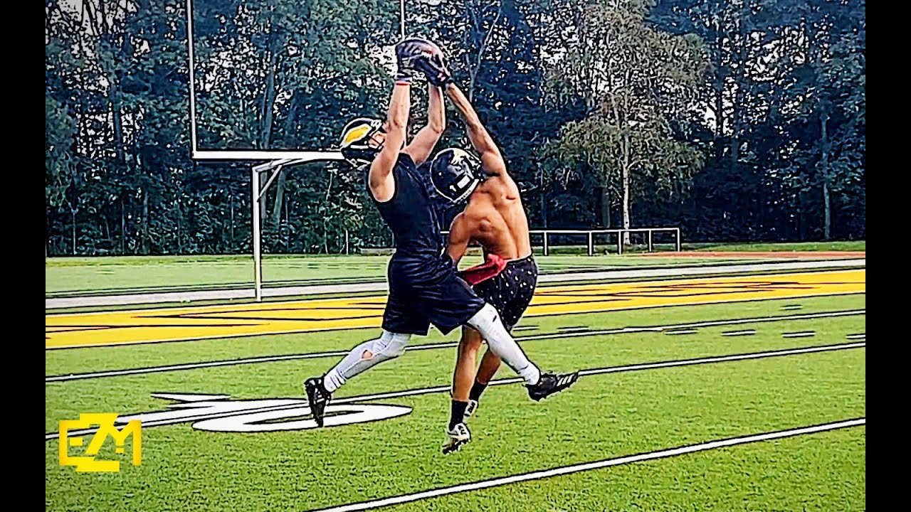 QB + WR FOOTBALL CAMP - KRANKE 1v1s | Airborne Berlin Passing Academy