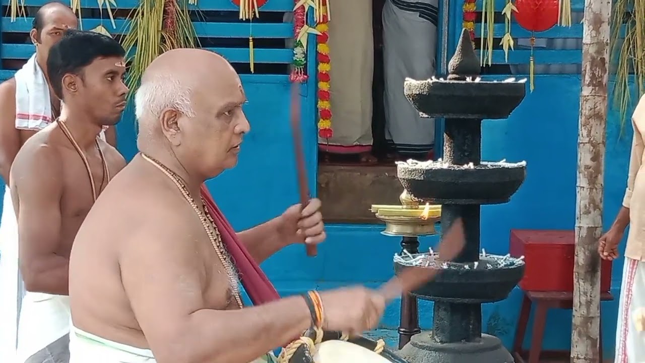 kallur ramankutty marar  and kallur unnikrishnan  keli