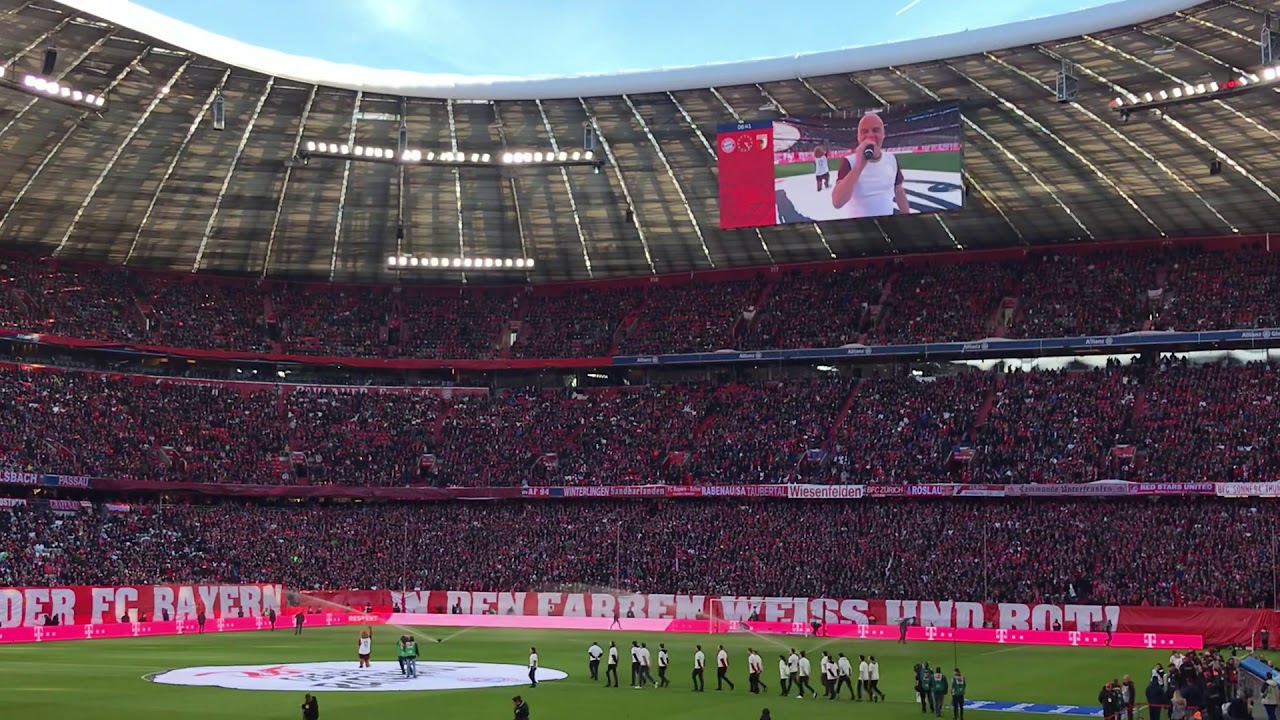 FC Bayern vs FC Augsburg - Mannschaftsaufstellung FC Bayern LIVE | 08.03.02020