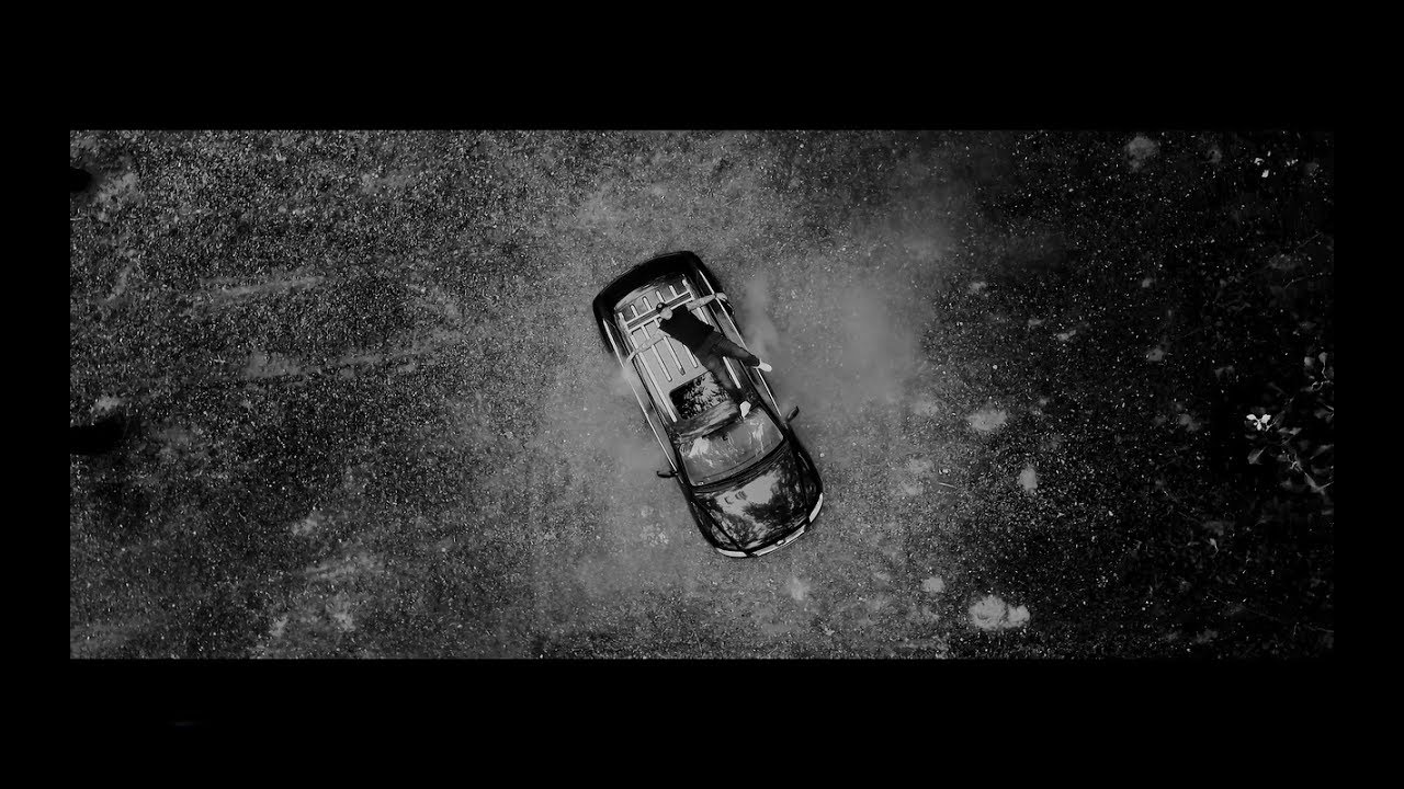 Essemm - Egy felhőn (Official Music Video)