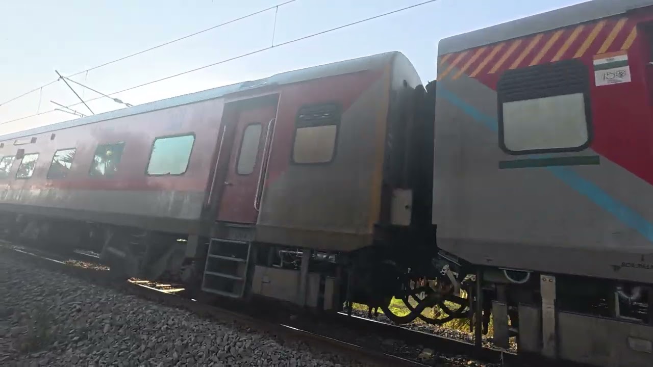 Islampur New Delhi Magadh express at outer signal 