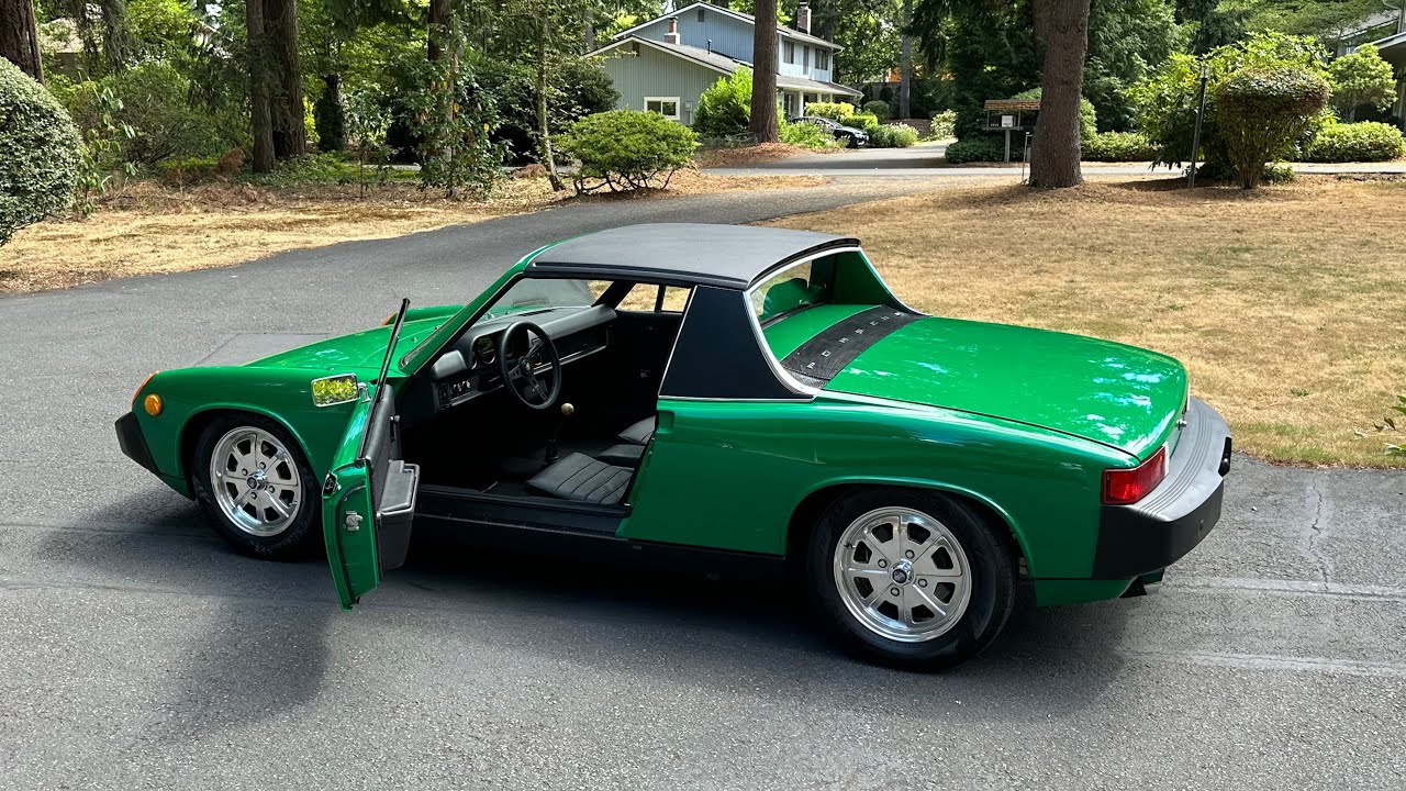 1975 Porsche 914 2.0 exterior and interior