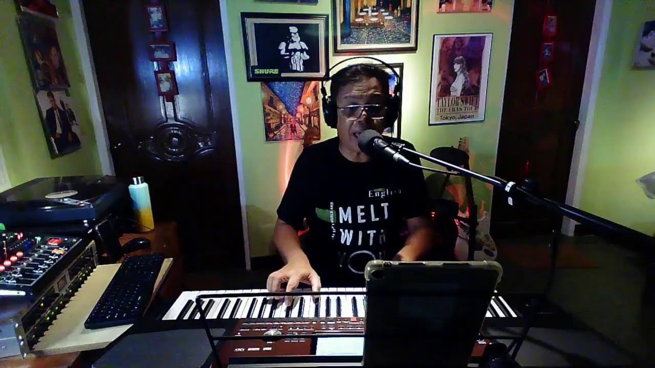 Random song. Live Stream