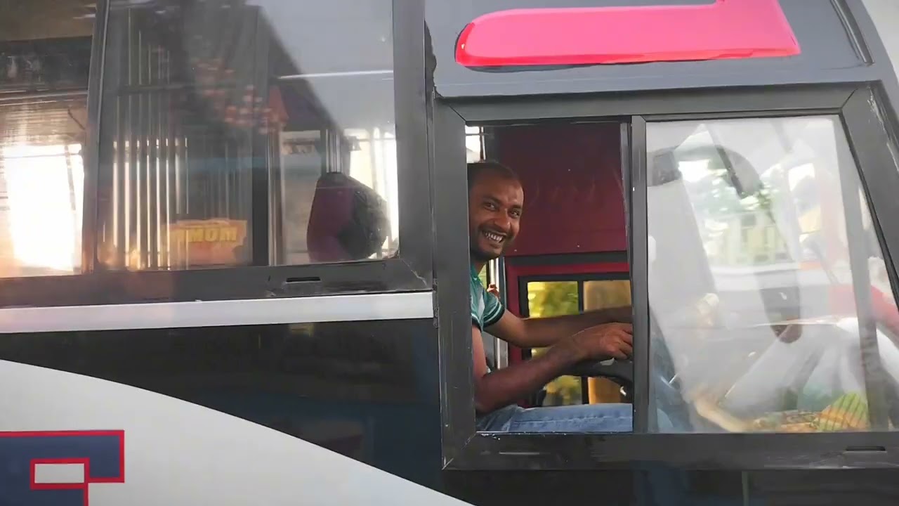 হানিফ পরিবহন যখন তার আসল রূপ দেখায় 😉 আমি দেখে তোমার চোখ কপালে উঠে যায়