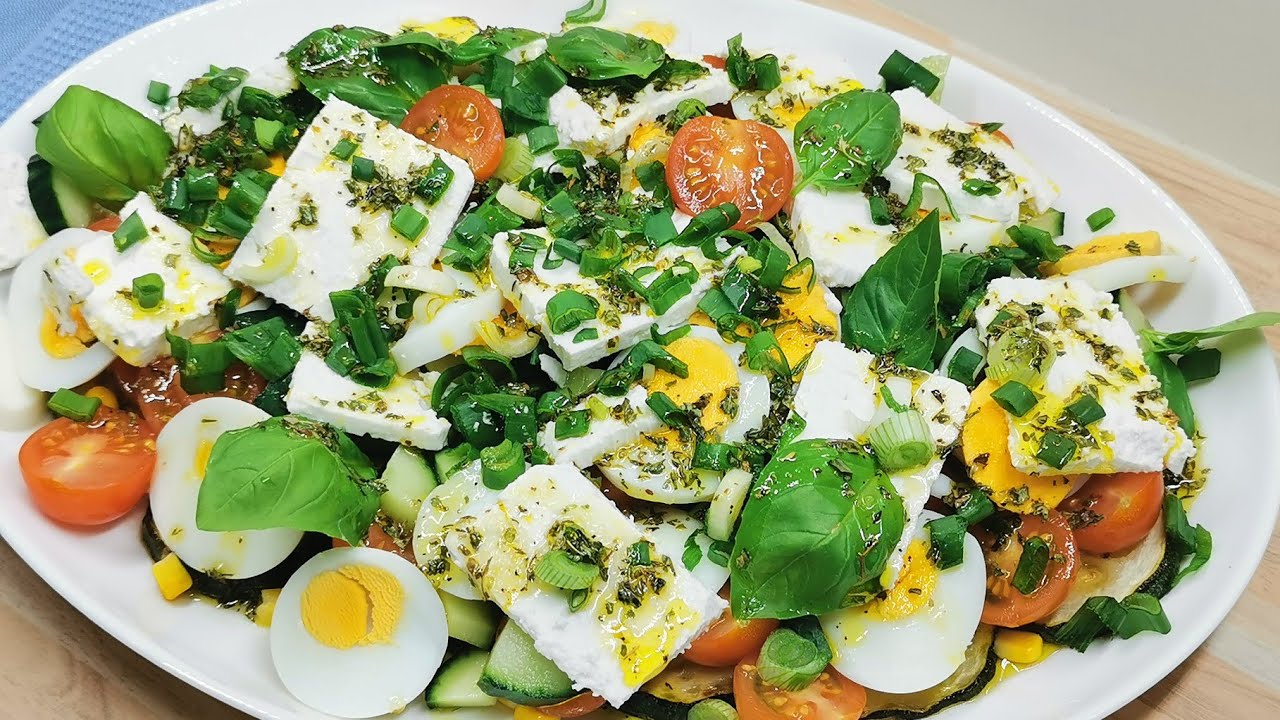 Salat, der immer gut ankommt! Knackig und sehr lecker!
