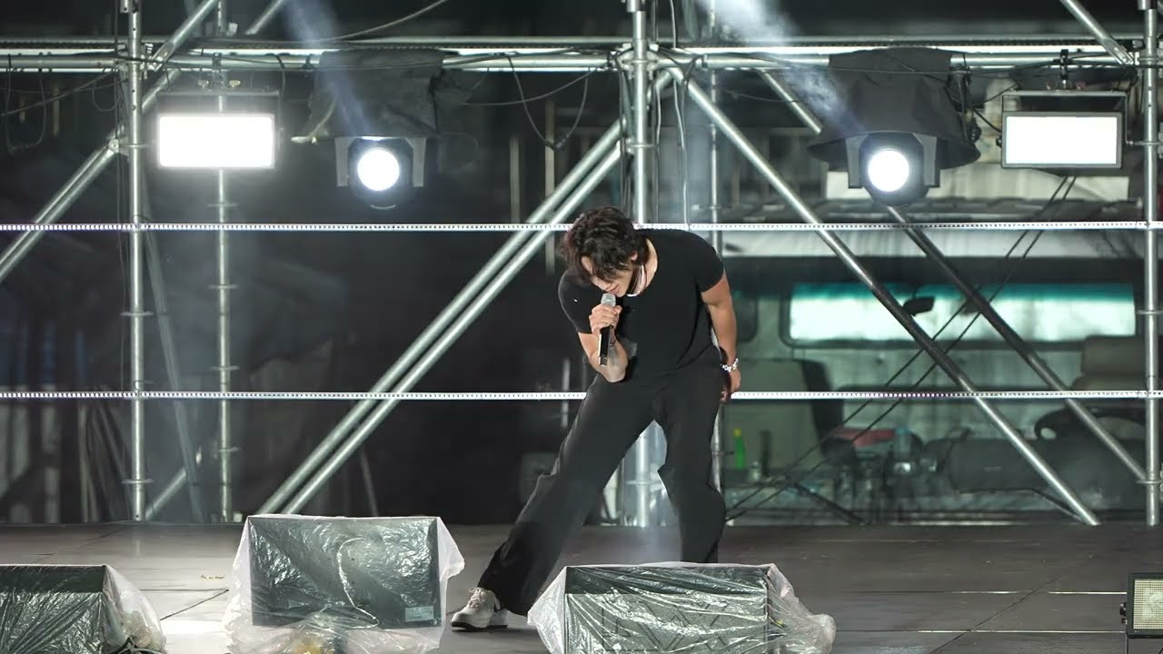 240514 비 (RAIN) - 널 붙잡을 노래 (Love Song) @ 구미대학교 축제 직캠 (Fancam) #비 #rain #구미대학교