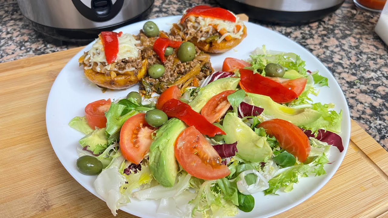 Tostones Rellenos con Picadillo 