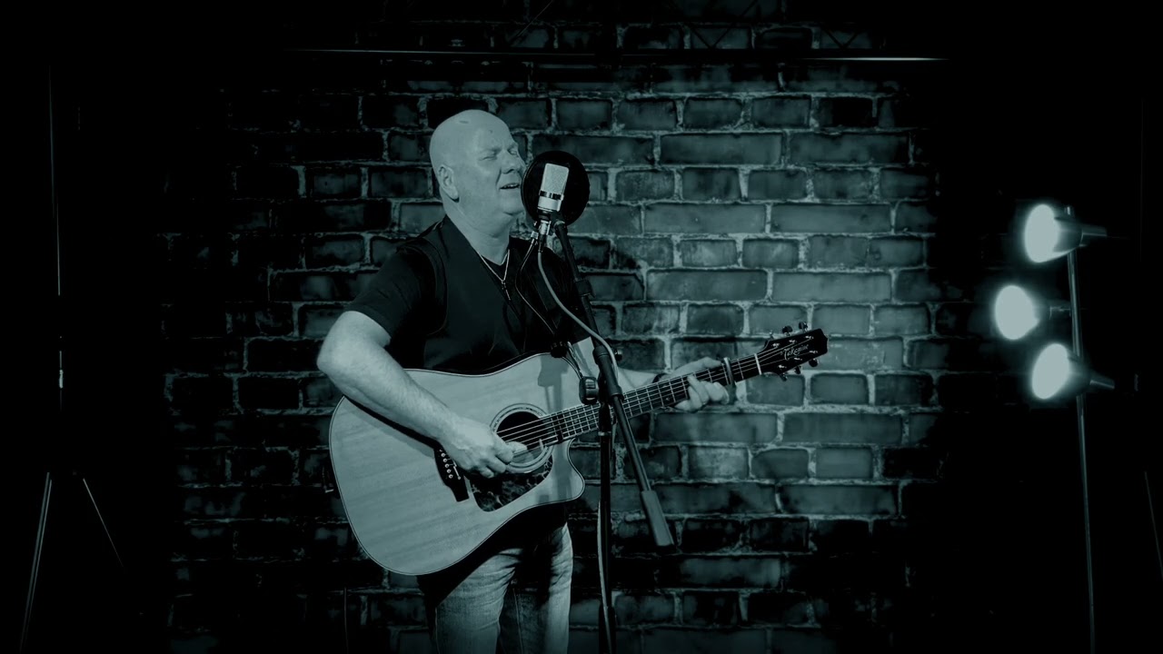 Bridge Over Troubled Water - Paul Mahon (Acoustic Cover)