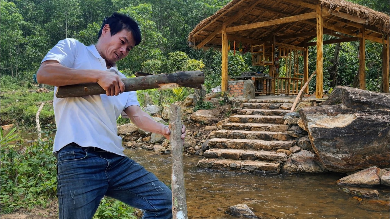 Tan Builds Stone Steps by the Stream | Living Alone and Caring for Animals