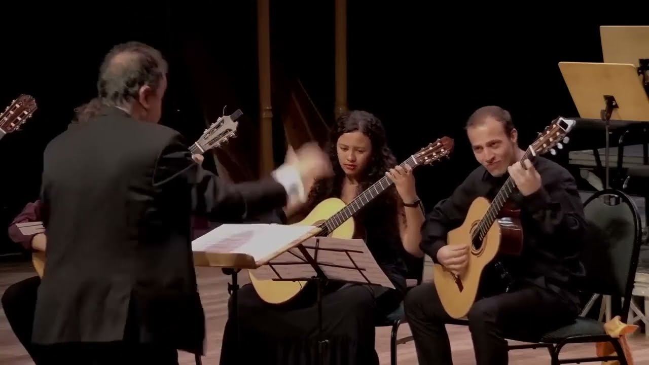 Brouwer: Paisaje Cubano con Rumba - Emanuele Segre