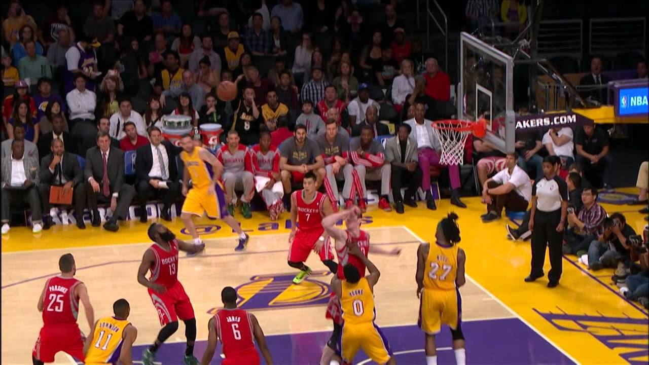 Chandler Parsons Dishes Behind His Back to Terrence Jones