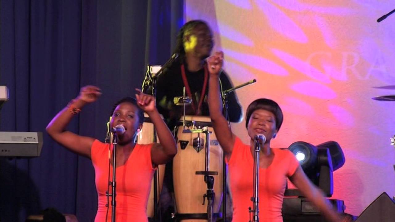 Worship House (feat. Mark Sathekge). - Re Kopantswe Ke Morena Jeso (Live) (Official)