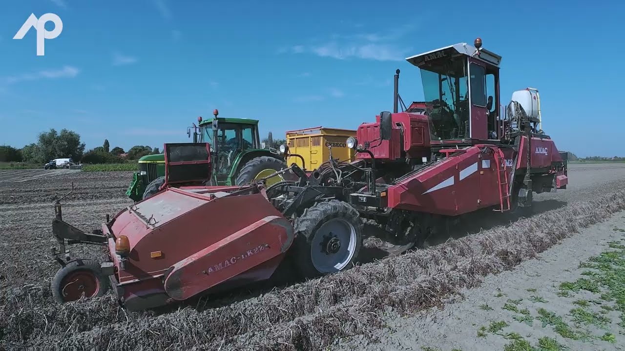 AMAC ZM2 equipped with the AP-LIFT system of Agri  Poppe