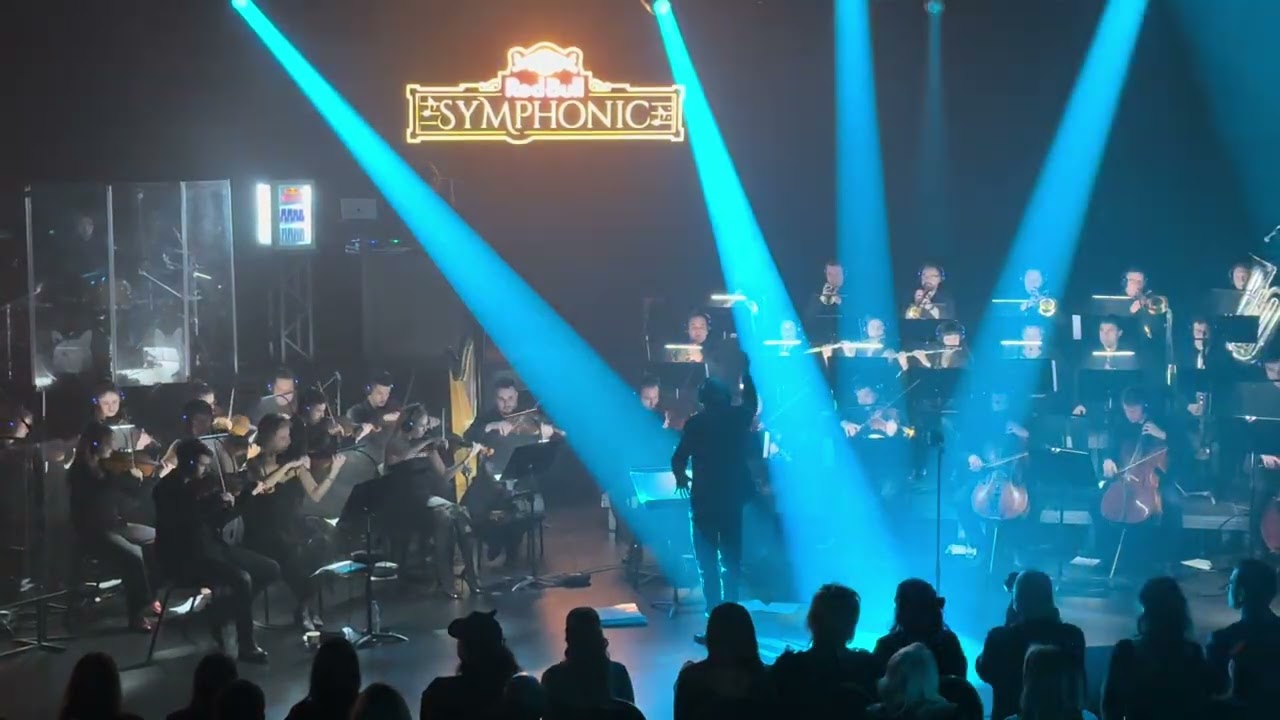 Intro - Baby Lasagna i Red Bull Simphonic Orcestra