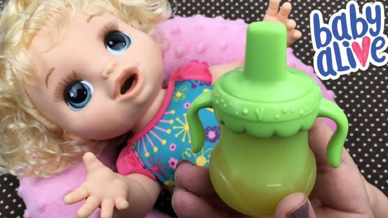 Feeding and Changing Baby Alive Happy Hungry Baby Doll