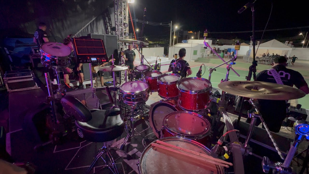 PASSAGEM DE SOM DA BANDA LUAN ESTILIZADO
