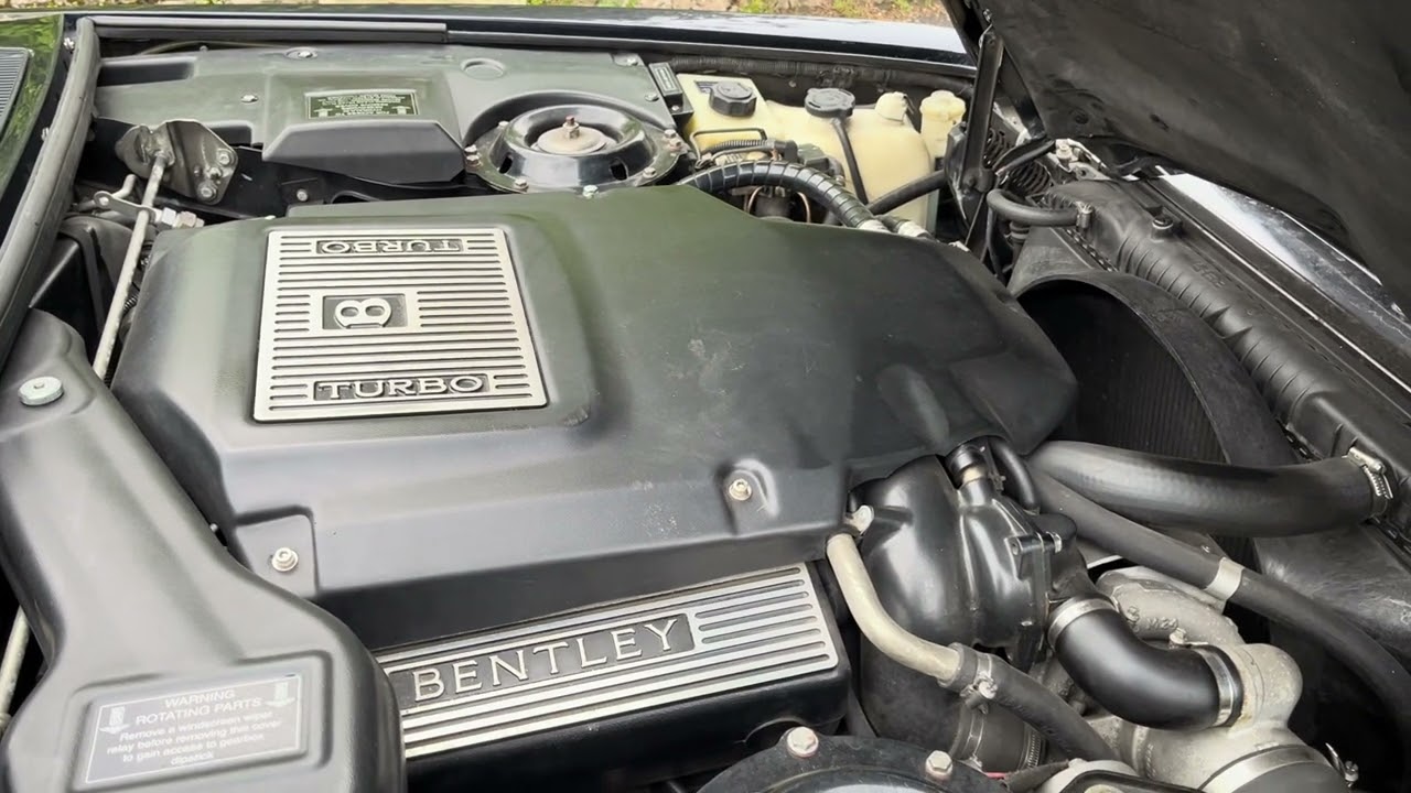 1998 Bentley Brooklands R Mulliner ticking over