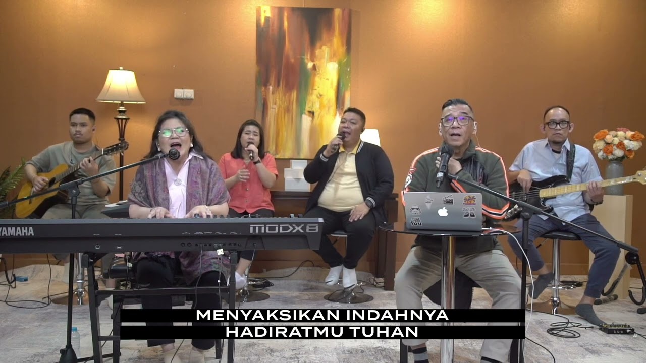 Robert & Lea Sutanto – AMAN DALAM LINDUNGANMU (OFFICIAL ROBERT & LEA)