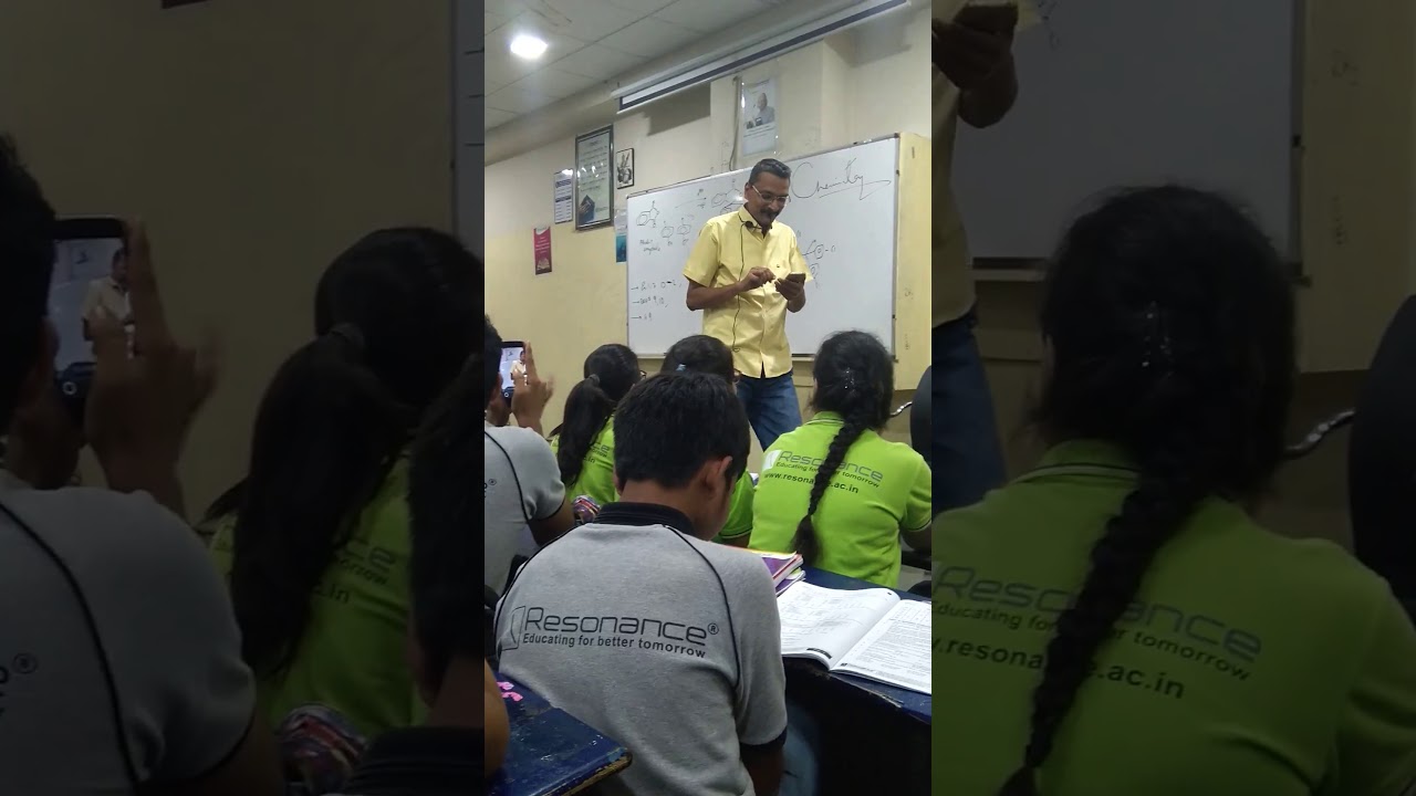 MM sir (Organic) 😂teachers day mastii.. Resonance kota