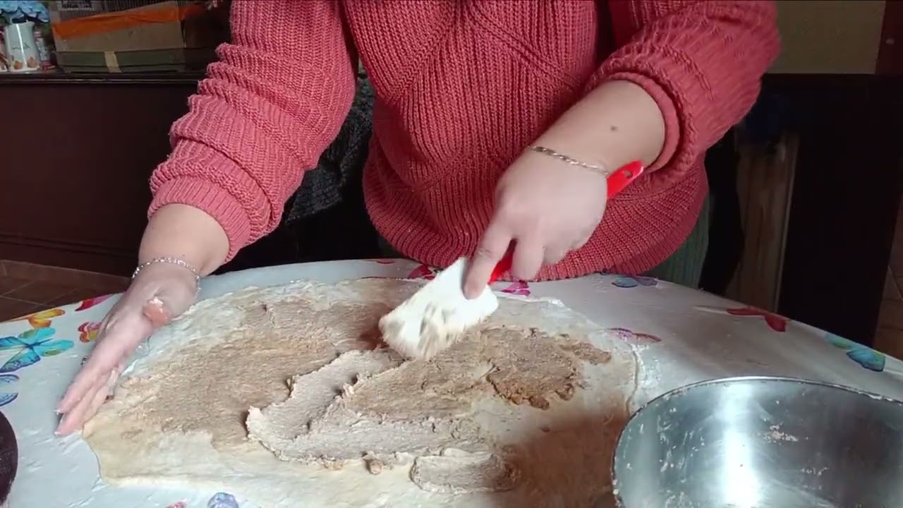Vlog 1: je vous parle de mon association , on cuisine ensemble, astuces pour le semis de tomates 