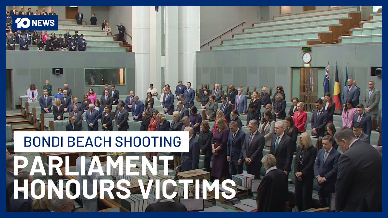 Federal Parliament Holds Moment Of Silence To Remember Bondi Beach Terror Attack Victims | 10 News