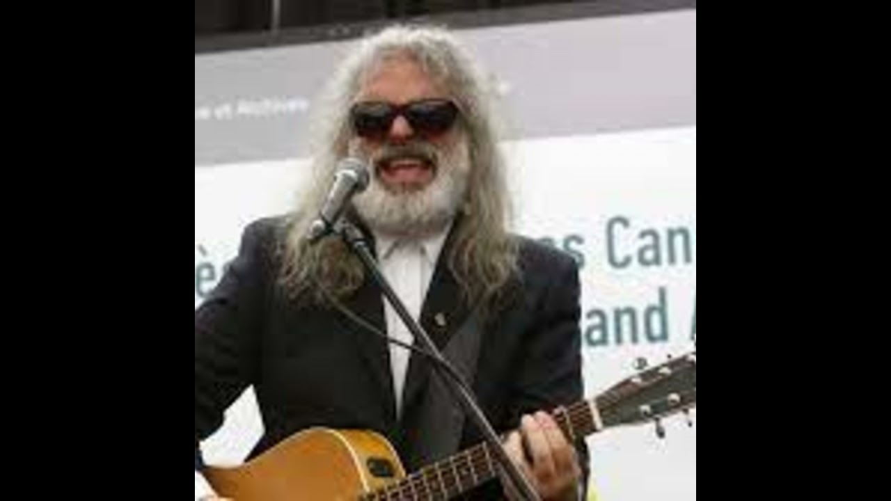 Quebec rocker Michel Pagliaro is being inducted into Canada's Walk Of Fame