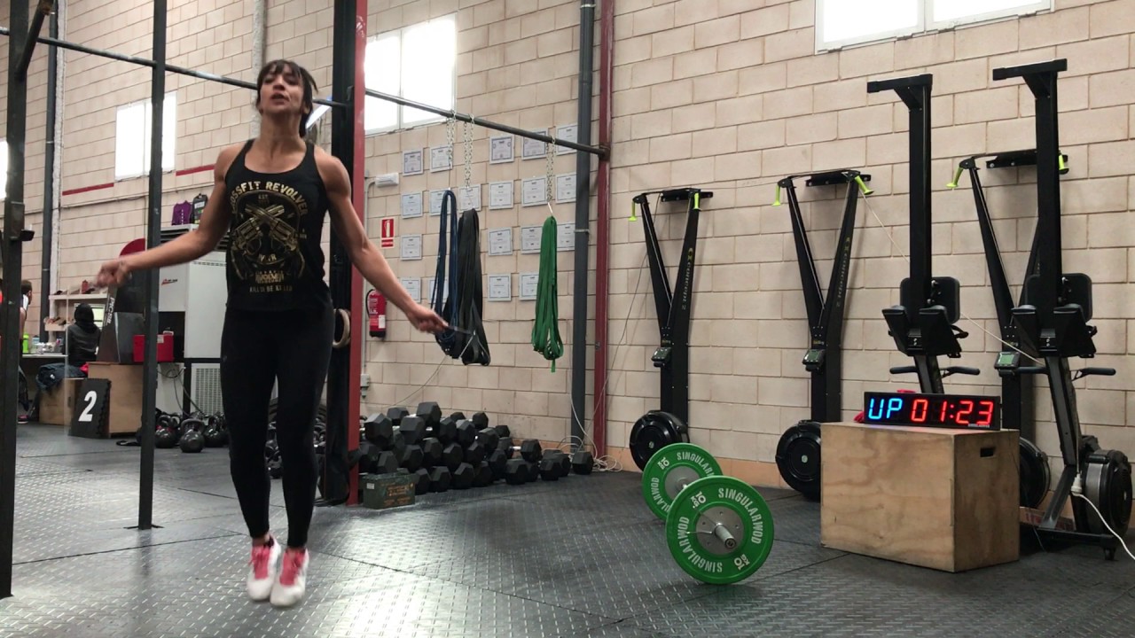 Ciudad Real Fitness Challenge 2017- Sof&iacute;a Nevado- Wod 2- 4' 09''