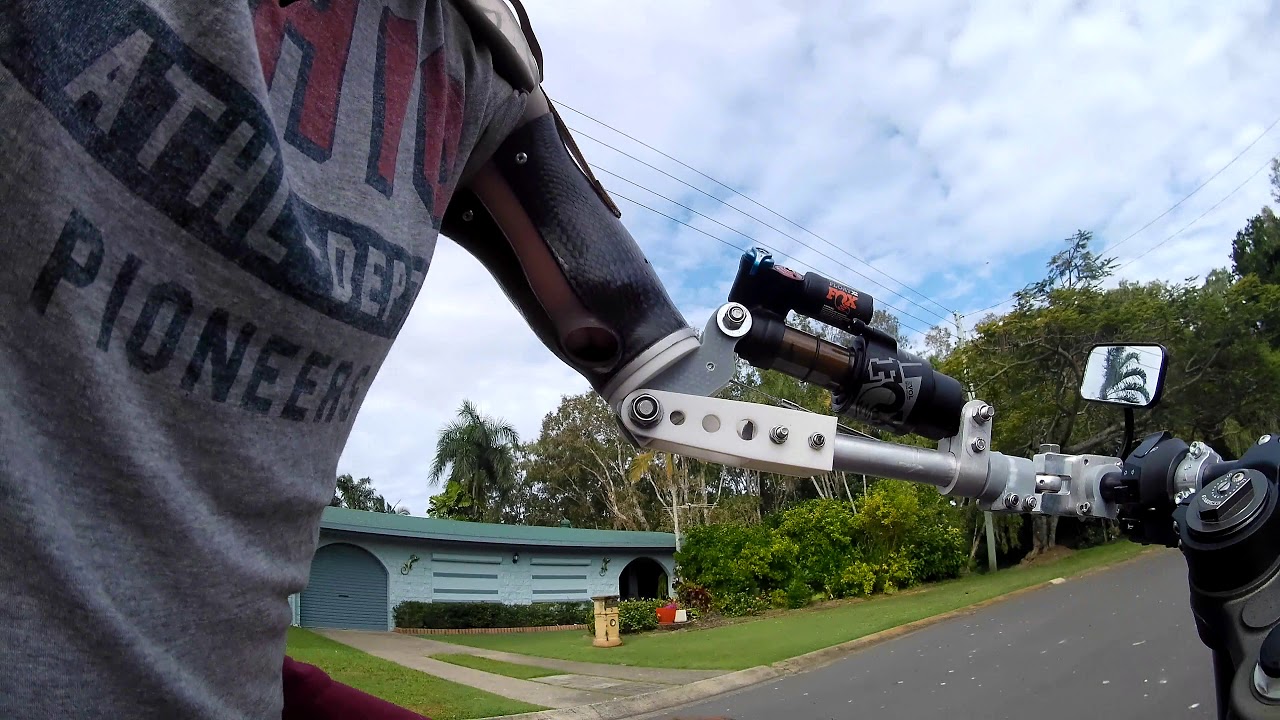 LAE Amputee - Motorcycle Prosthetic Arm - Low Speed (Using residual limb+prosthetic only)