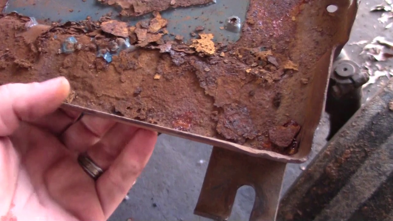Ford 3000 Tractor Battery Tray Removal
